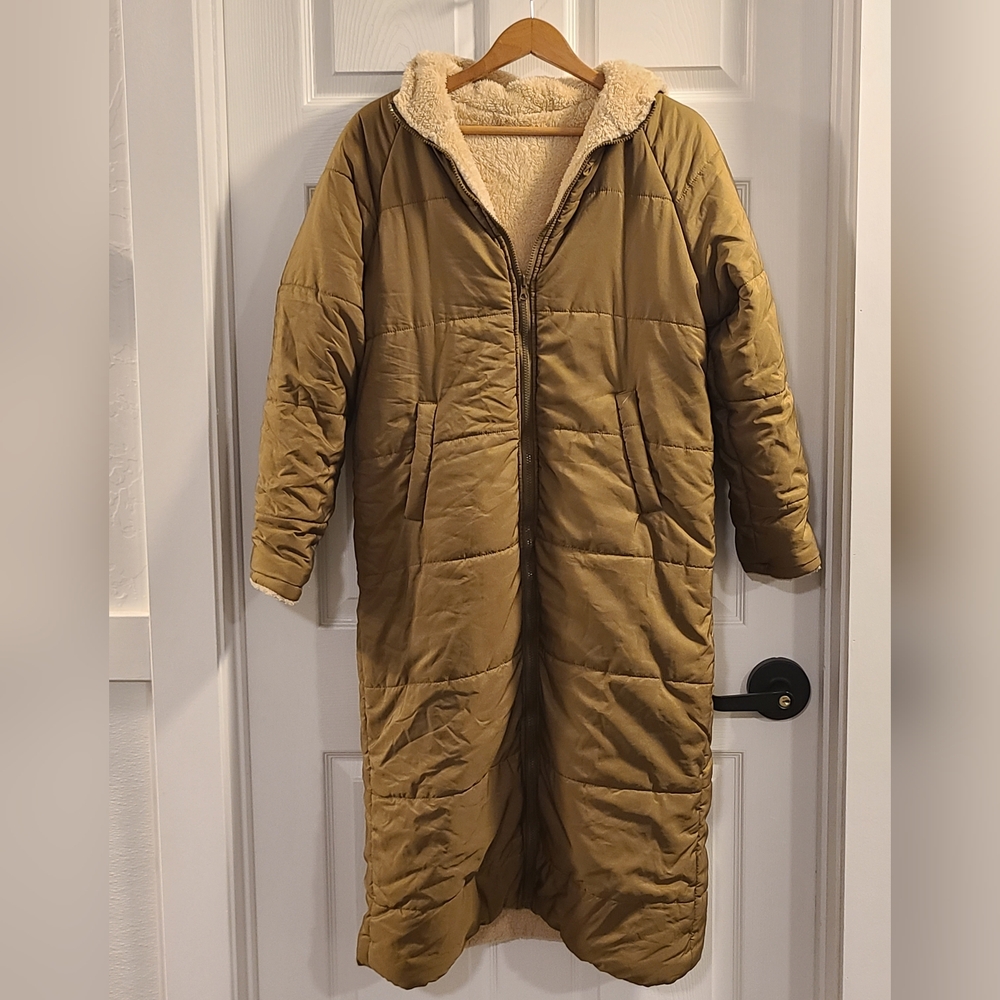 Women’s Longline Quilted Puffer Jacket - Sherpa Lined - Tan/Mustard - Medium
